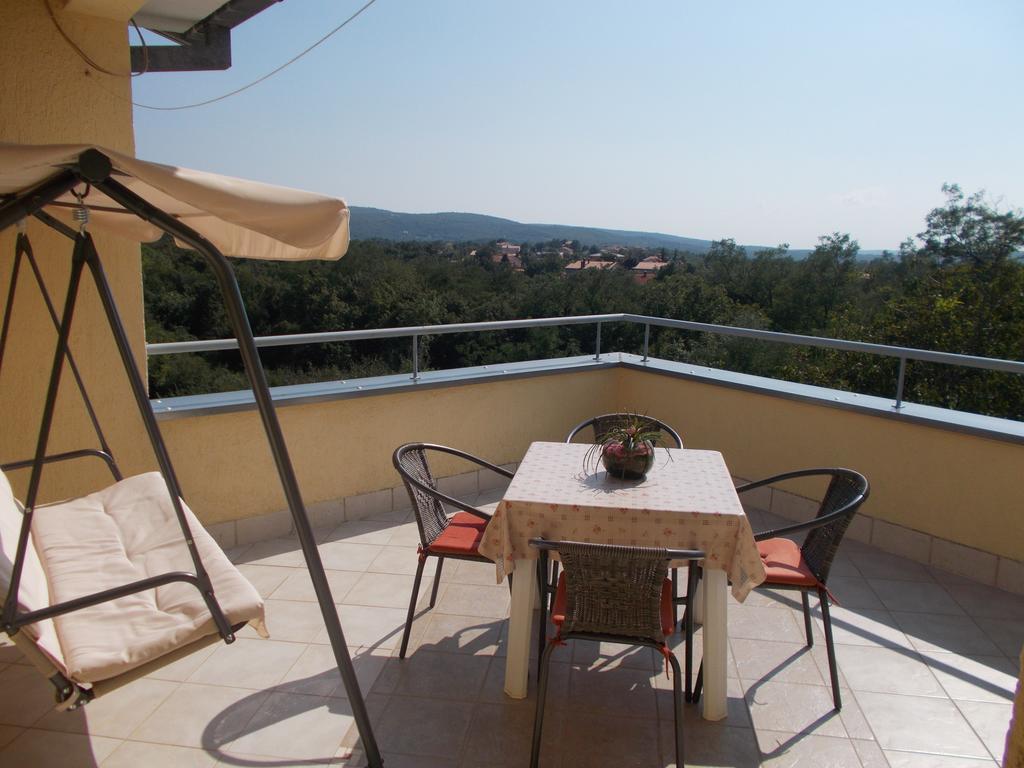 Apartments Sara Labin  Εξωτερικό φωτογραφία