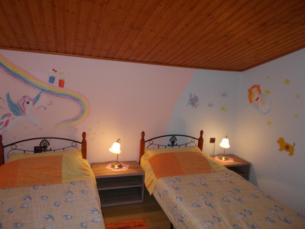 Apartments Sara Labin  Εξωτερικό φωτογραφία