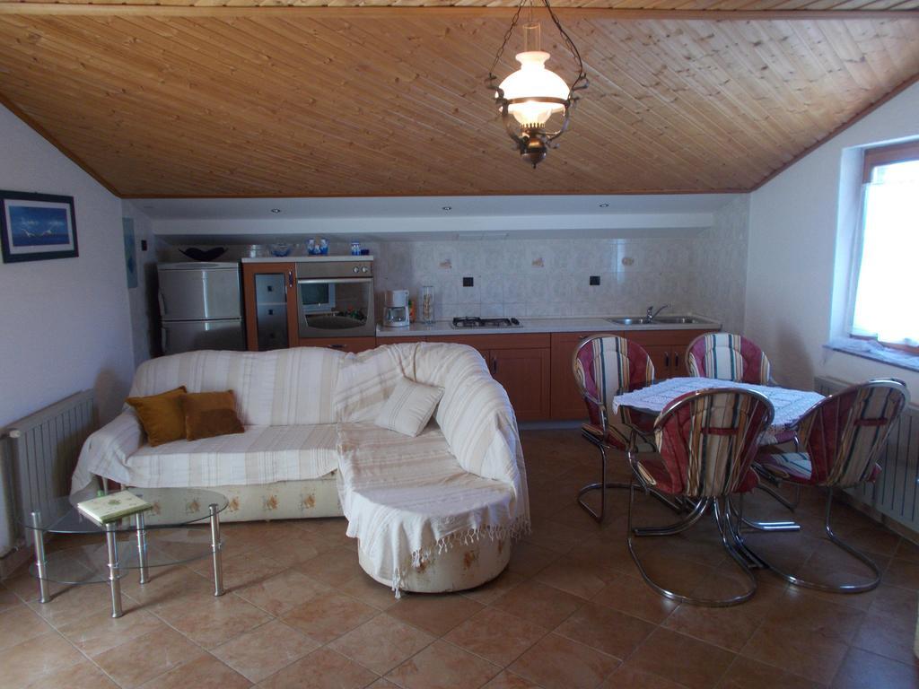 Apartments Sara Labin  Δωμάτιο φωτογραφία